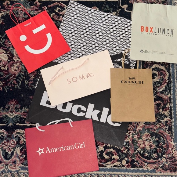 Luxury & Retail Shopping Bag Lot - Picture 1 of 3